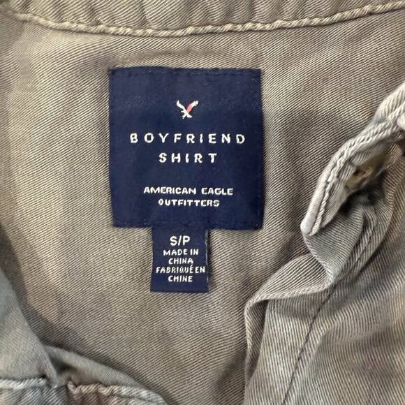 American Eagle Boyfriend Fit Long Sleeve Button Up Shirt Womens Small Green/Gray - Picture 3 of 6